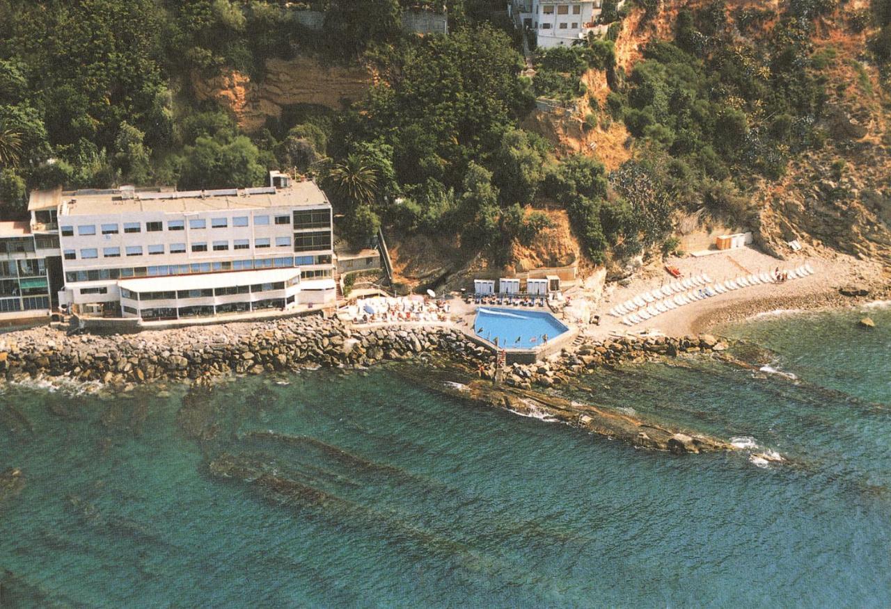 Hotel La Perla Del Capo Ospedaletti Extérieur photo