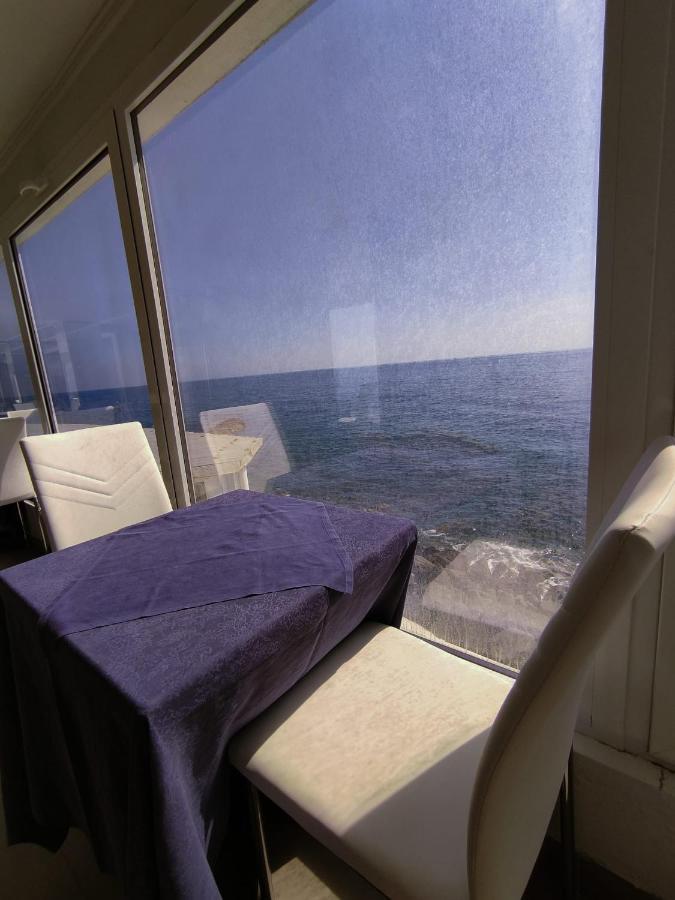 Hotel La Perla Del Capo Ospedaletti Extérieur photo