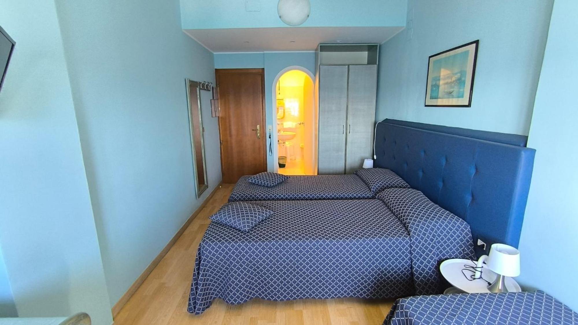 Hotel La Perla Del Capo Ospedaletti Extérieur photo